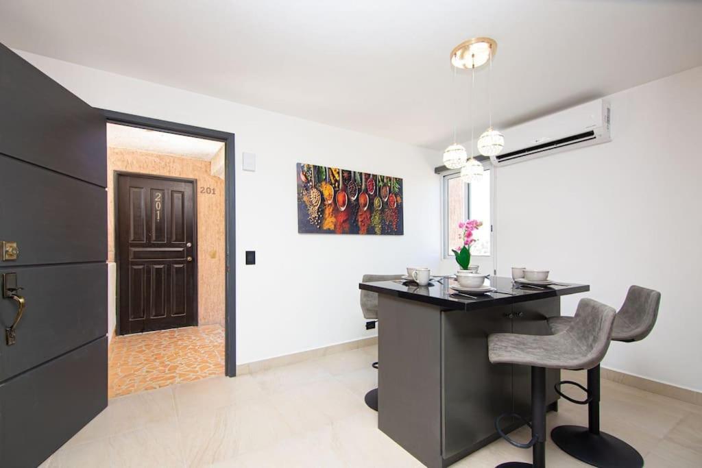 Vacay Condo Walk To The Beach Restaurants & Clubs Κάβο σαν Λούκας Εξωτερικό φωτογραφία